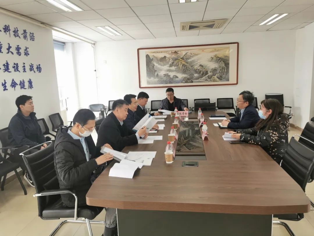 全國(guó)人大代表、內(nèi)蒙古興安盟委書(shū)記張曉兵一行到訪中國(guó)農(nóng)業(yè)科學(xué)院農(nóng)產(chǎn)品加工研究所